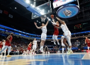 英雄联盟总决赛时间-辽宁队逆转76人，拉文点燃赛场