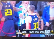 英雄联盟总决赛2025-联盟中一场激烈比赛引发疯狂热议