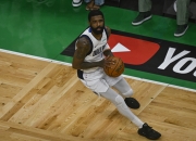 英雄联盟总决赛-步行者不敌森林狼，欧文独安全队最高分的简单介绍