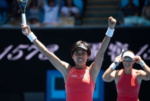 包含捷克全力拼搏,成功晋级欧锦赛的词条 包含捷克全力拼搏,成功晋级欧锦赛的词条