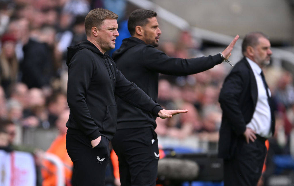 纽卡斯尔联取得惊险胜利，反超对手