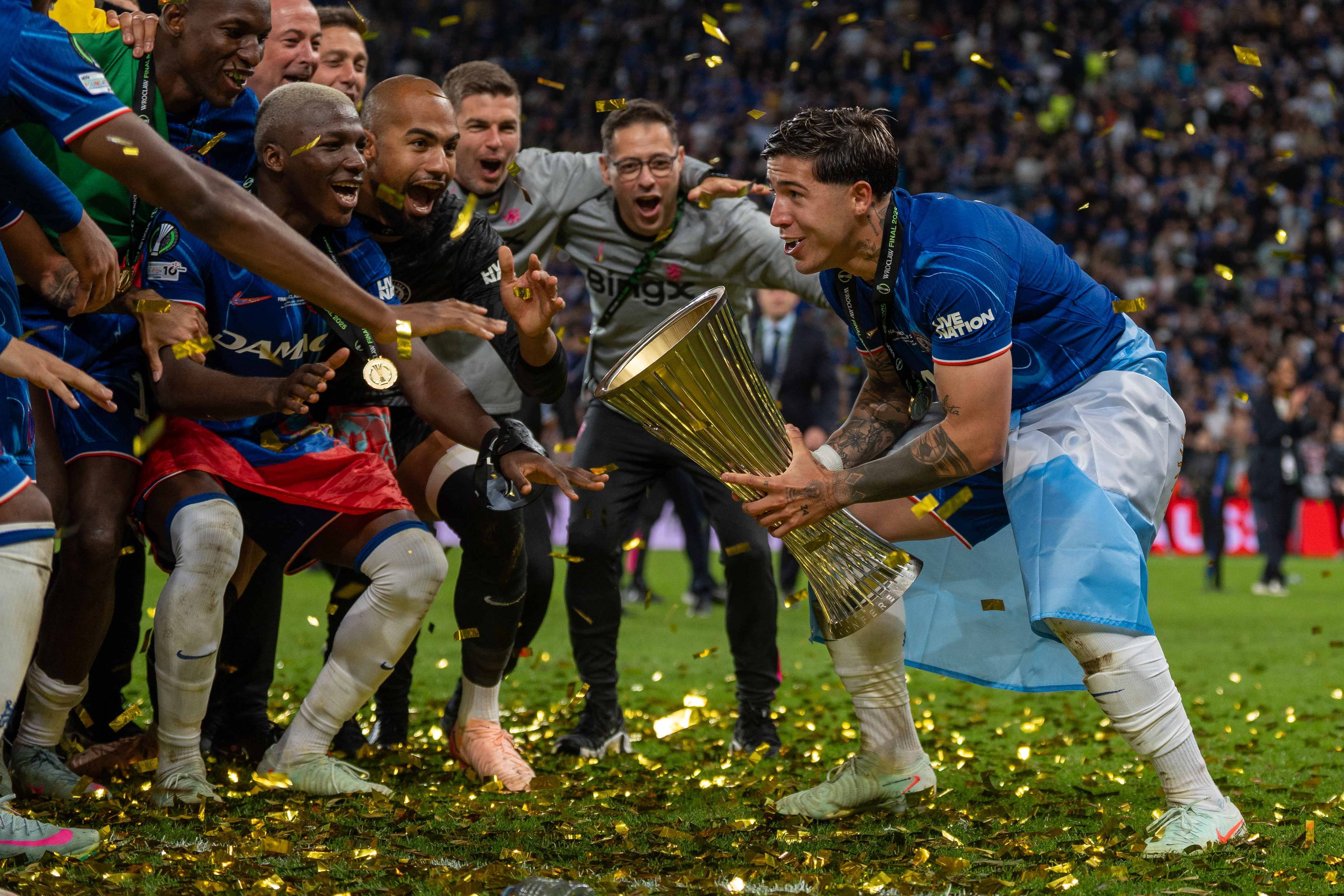 切尔西逆袭成功，实现晋级目标