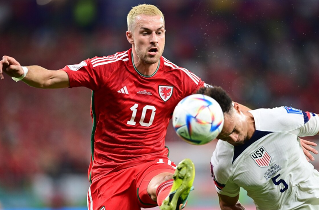 包含威尔士队实现对手双杀，晋级路上稳健的词条