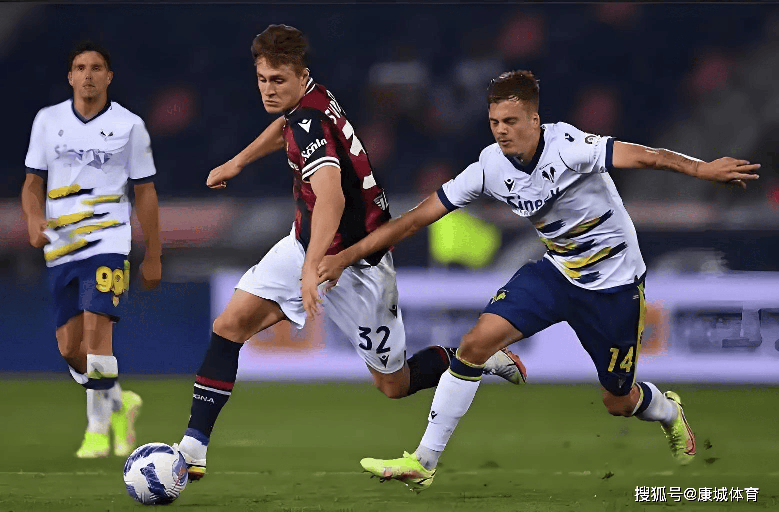 关于意大利队在比赛中力挫对手,期待下一轮的信息 关于意大利队在比赛中力挫对手,期待下一轮的信息