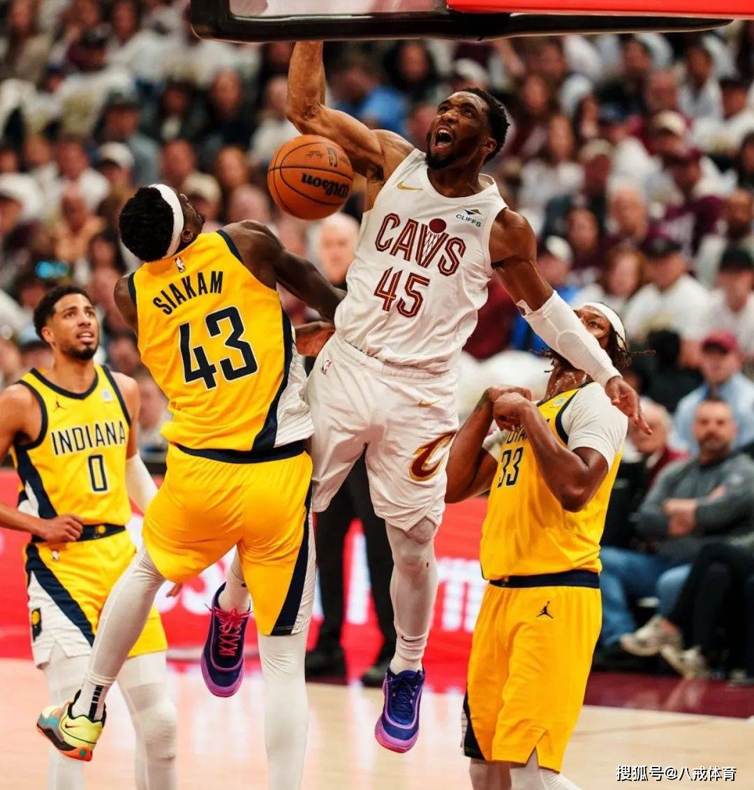 包含米切尔关键时刻三分绝杀,带领球队逆转击败对手的词条 包含米切尔关键时刻三分绝杀,带领球队逆转击败对手的词条