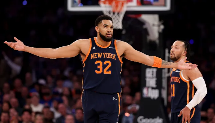 关于尼克斯队不敌步行者队,客场遭遇失利的信息 关于尼克斯队不敌步行者队,客场遭遇失利的信息