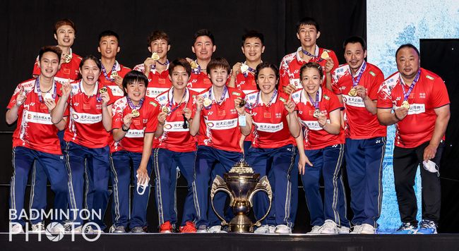 丹麦队轻松晋级,强势表现令人称道 丹麦队轻松晋级,强势表现令人称道