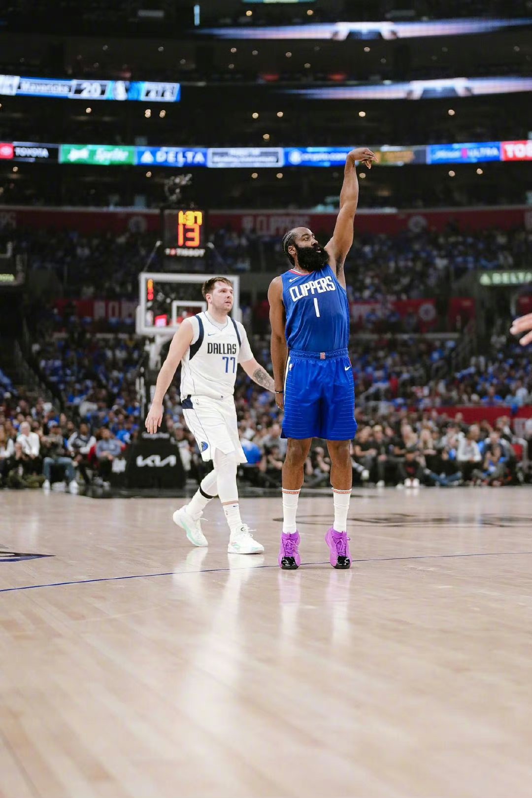 包含快船遭遇独行侠逆转,半场领先分最终失利的词条 包含快船遭遇独行侠逆转,半场领先分最终失利的词条