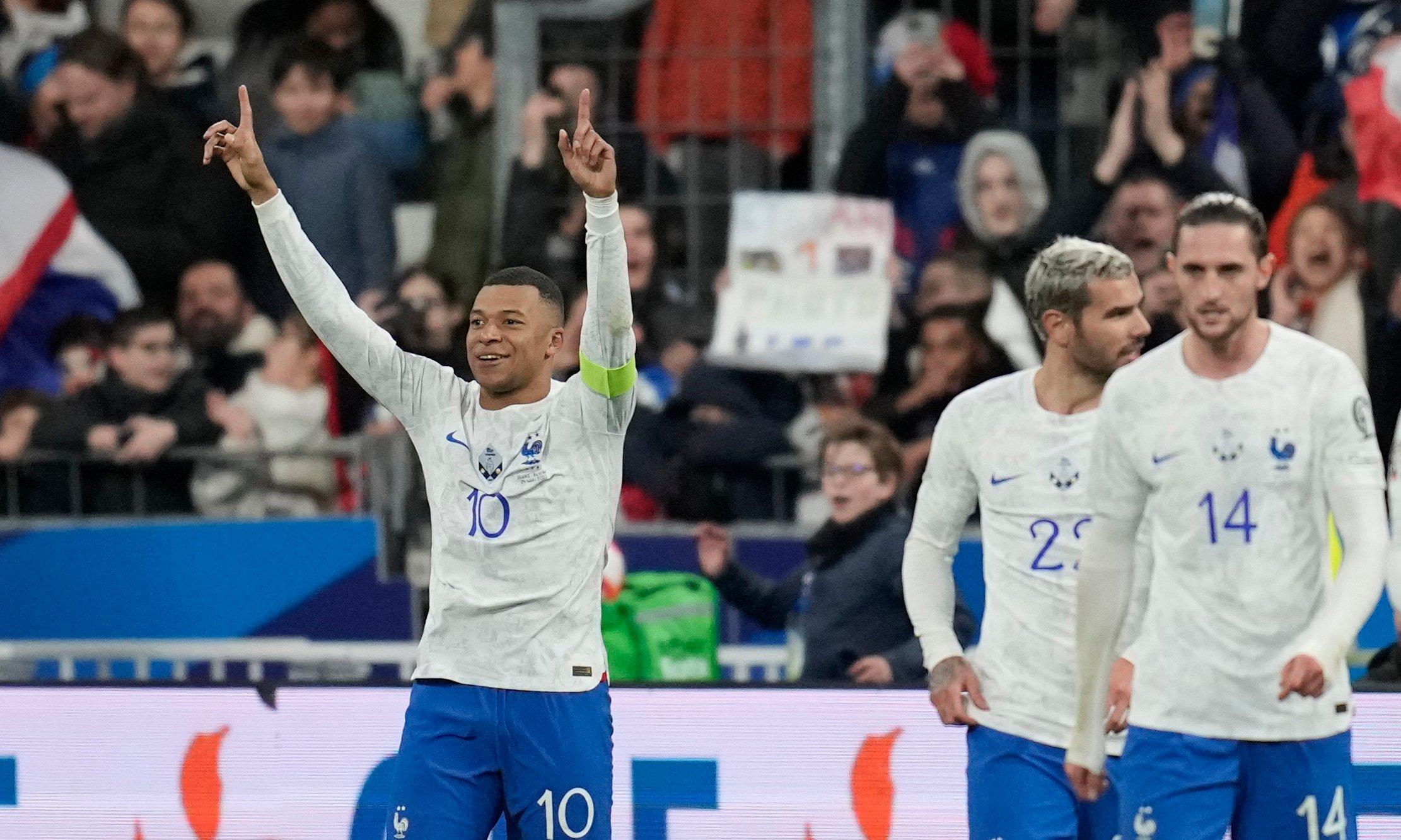 关于欧预赛赛场上球员积极配合,士气高涨的信息 关于欧预赛赛场上球员积极配合,士气高涨的信息