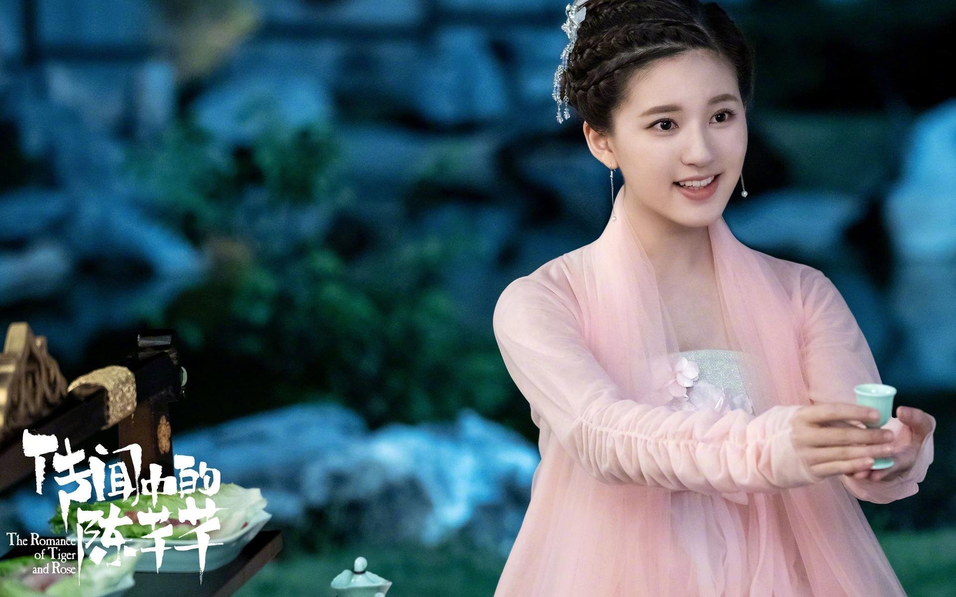 引擎轰鸣与篮球入网,两条孤独赛道上的同一座里程碑