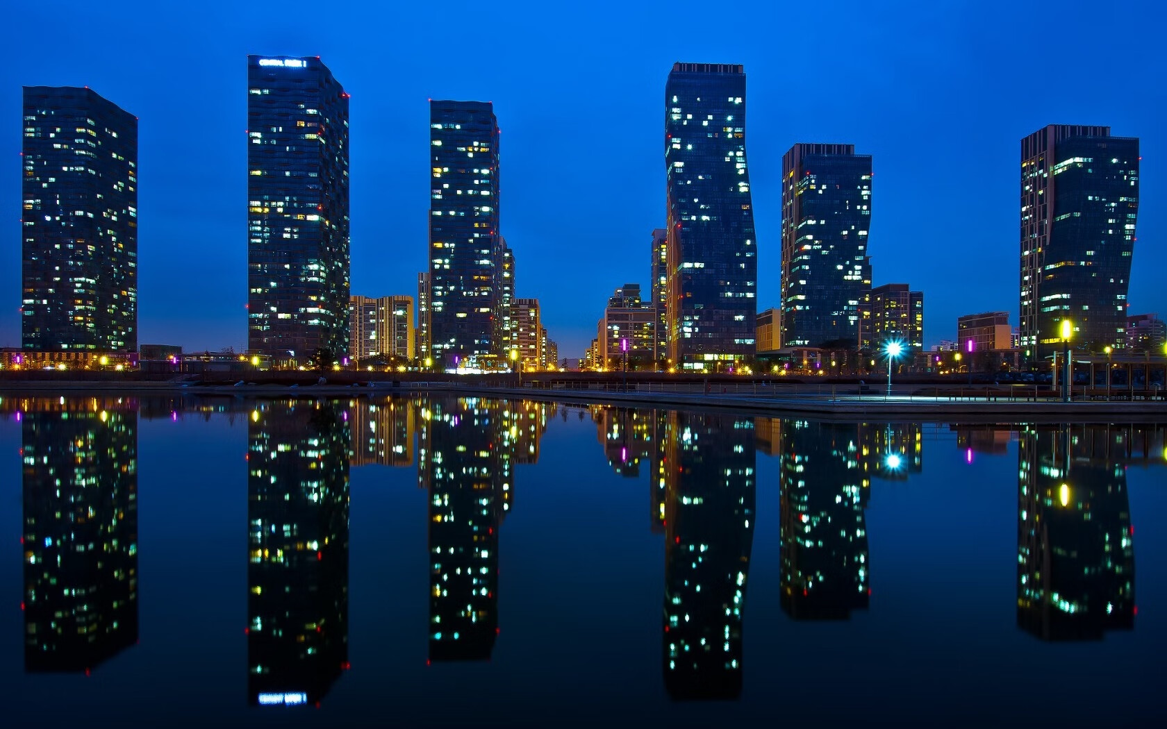 我为你构思了几个不同角度的标题,并提供其中一个标题的完整文章