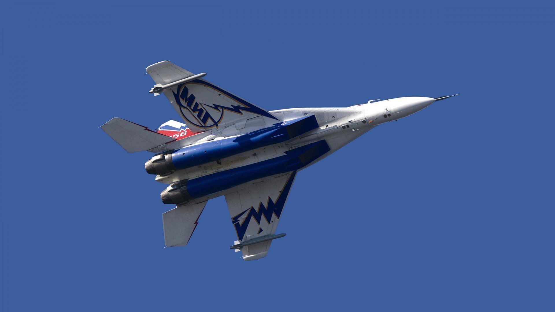 当紫金军团遇见华南虎,平行世界里班凯罗的跨纬度封神之战